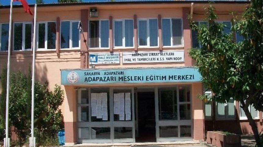 Adapazarı Mesleki Eğitim Merkezi&rsquo;nde &Ccedil;ırak &Ouml;ğrenci Kayıtları Başladı