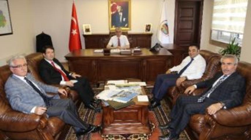 Aksaray&rsquo;da 2 Yatırımcıya 120 Bin Metrekare Parsel Tahsisi Yapıldı