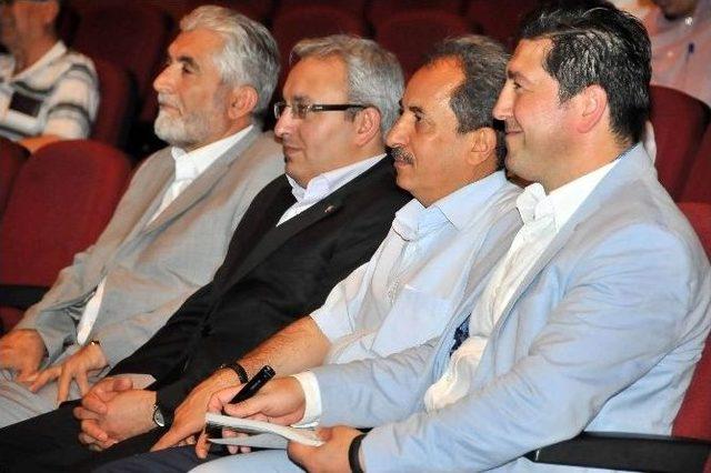 Akşehir&rsquo;de Nasreddin Hoca Konulu Konferanslar 1