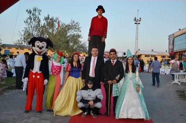 B&uuml;y&uuml;k Coşkunlar 80 &Ccedil;ocuğu Daha S&uuml;nnet Ettirdi 1