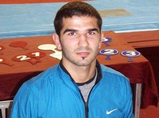 Kahramanmaraşlı G&uuml;reş&ccedil;i D&uuml;nya &Uuml;&ccedil;&uuml;nc&uuml;s&uuml; Oldu 1