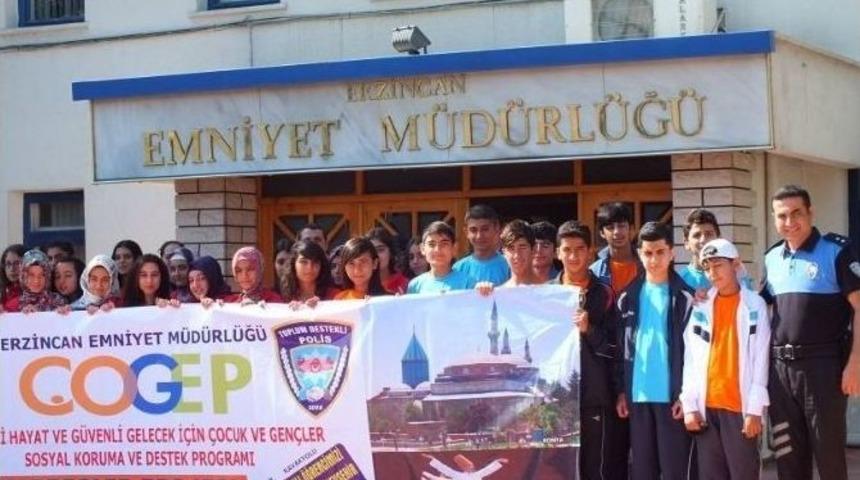 Başarılı &Ouml;ğrenciler Nevşehir Ve Konya Gezisi İle &Ouml;d&uuml;llendirildi