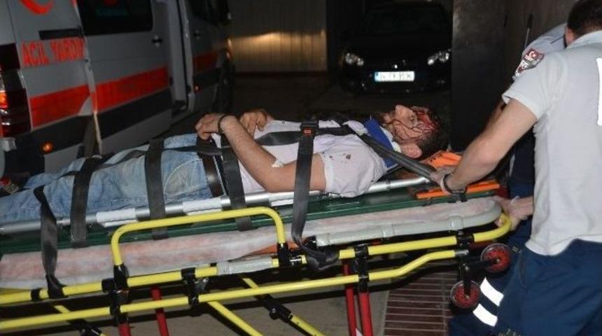 Kamyonet Takla Attı: 2 Yaralı