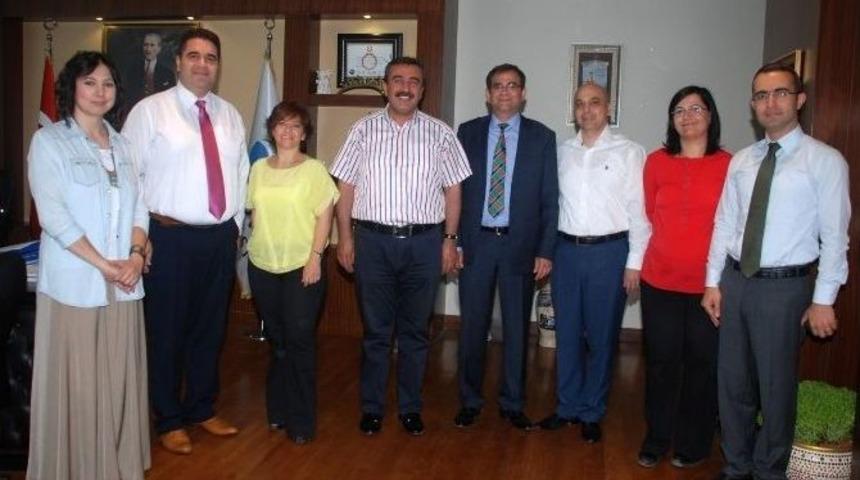 Eczacılar Başkan &Ccedil;etin İle Tanıştı