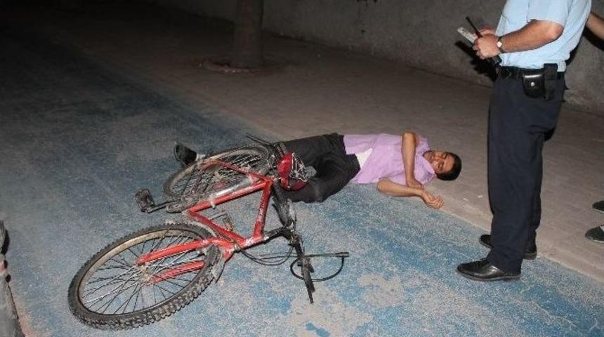 Sahur Vakti Bisikletten D&uuml;şerek Hastanelik Oldu