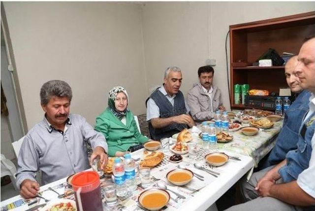 &Ccedil;inetaşı Yangın G&ouml;zetleme Kulesinde İftar Yemeği 1