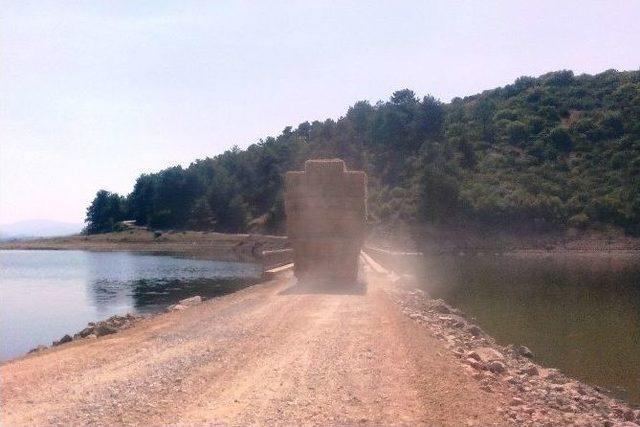 Baraj Sularının Yuttuğu Köprü Ulaşıma Açıldı