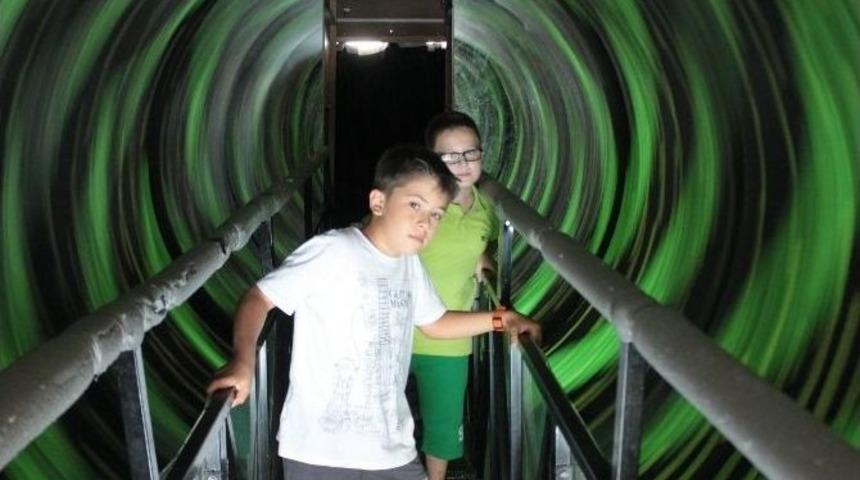 (&ouml;zel Haber) Bu T&uuml;nel Ayağınızı Yerden Kesecek