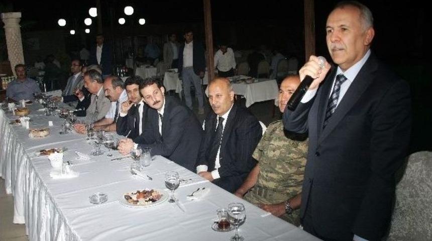 Gaziantep Valisi Erdal Ata Şehit Ve Gazi Aileleri İftarda Buluşturdu