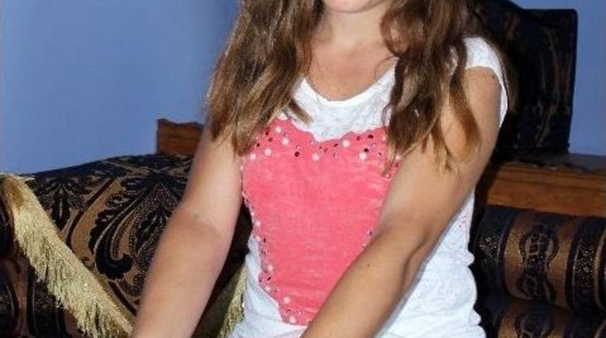 Tuğba Yılmaz&rsquo;dan Y&uuml;ksel Aksu&rsquo;ya Mesaj