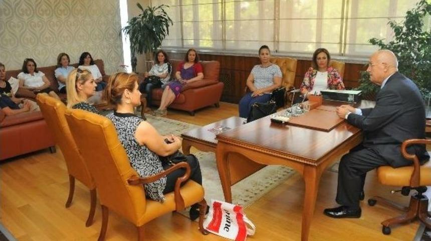 İlk Ziyaret Fethi Yaşar&rsquo;a