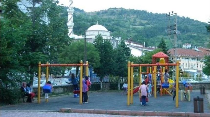 &Ouml;ğrencilere İftar Verildi