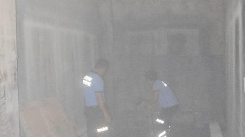 Cizre&rsquo;de Sahur Vakti &Ccedil;ıkan Yangın Korkuttu