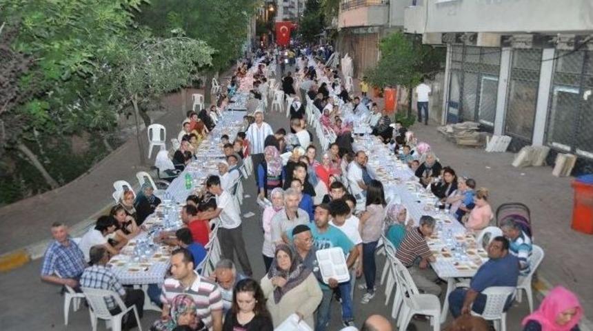 Darıca'da Mahalle İftarları Başladı