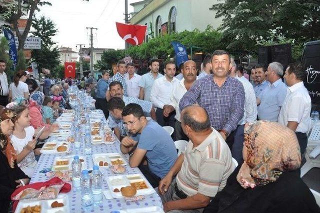 Darıca da Mahalle İftarları Başladı 2