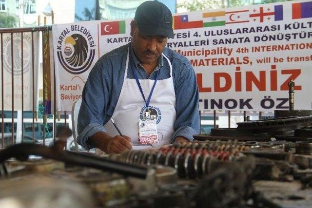 18 Ülkeden Gelen Sanatçılar Atık Maddeleri Sanata Dönüştürdü