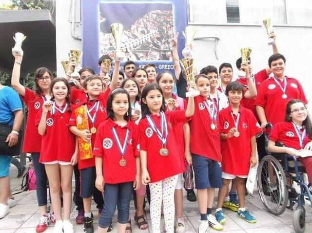 Başarılı Satran&ccedil;&ccedil;ıdan Bir Madalya&rsquo;da Avrupa&rsquo;dan Geldi 1