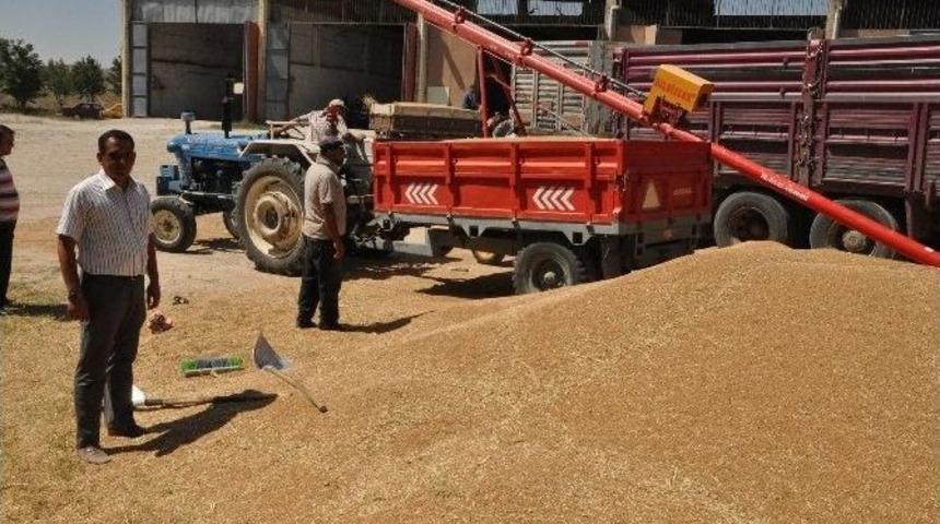 Yerk&ouml;y Ticaret Borsası Başkanı Esatbeyolğu: