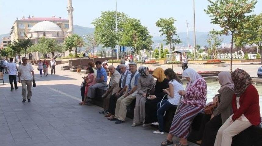 Giresun&rsquo;da Kadın N&uuml;fusu Erkeklerden Fazla