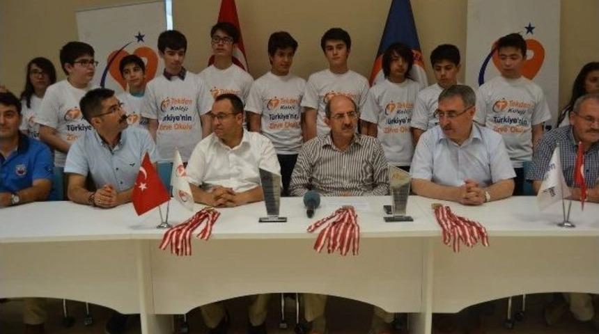 Tekden Eğitim Kurumları Başarısını Teog'da S&uuml;rd&uuml;rd&uuml;