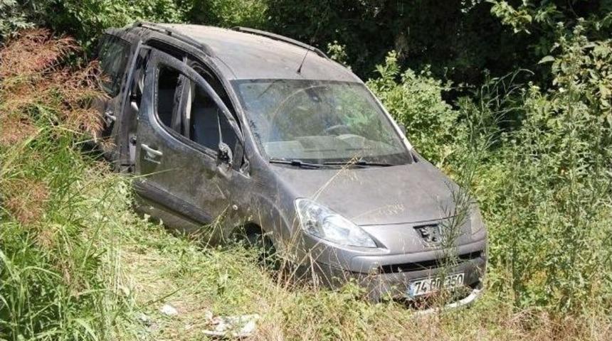 (&ouml;zel Haber) Takla Atan Otomobilin S&uuml;r&uuml;c&uuml;s&uuml; Ağladı