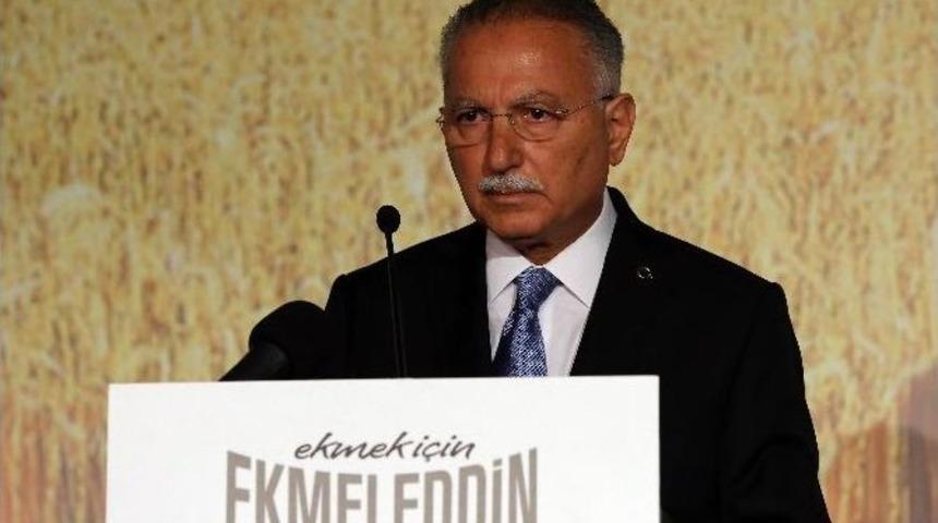 Ekmeleddin İhsanoğlu Se&ccedil;im Bildirgesini A&ccedil;ıkladı