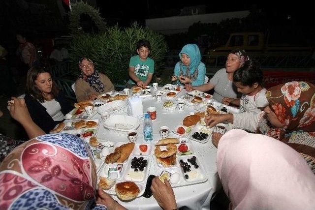 Başkan Akpınar’ın Sahur Mesaisi