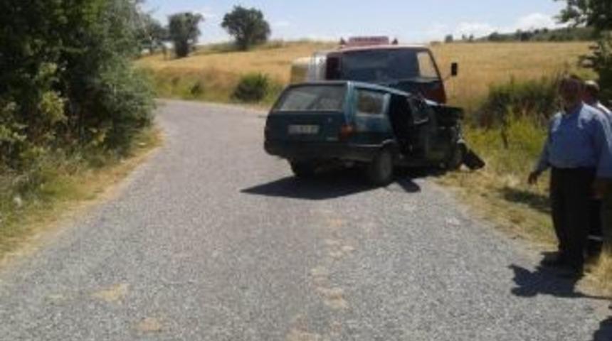 Beyşehir&rsquo;de Trafik Kazası: 2 Yaralı