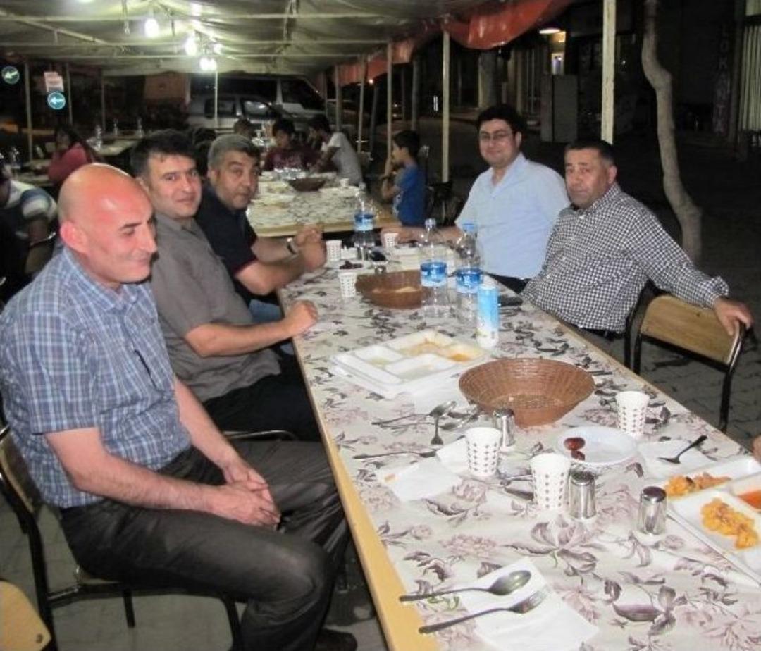 Protokol &Uuml;yeleri İftar &Ccedil;adırında