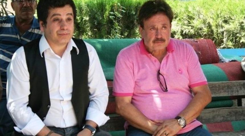 G&ouml;khan G&uuml;ney'in Oğlu Memleketi Hatay&rsquo;da Toprağa Verildi