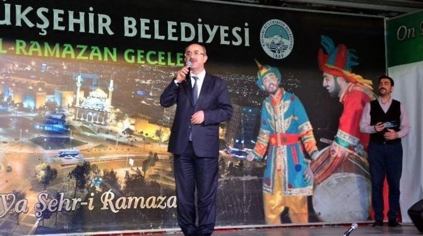 B&uuml;y&uuml;kşehir'in 'ramazan Tırı' B&uuml;nyan'dan Ge&ccedil;ti