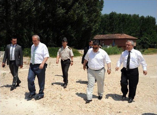 Bilecik Y&uuml;ksek Hızlı Tren İstasyonu nda İnceleme 1