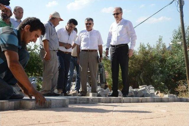 Altıeylül Belediyesi'nden Yol Yapım Hamlesi