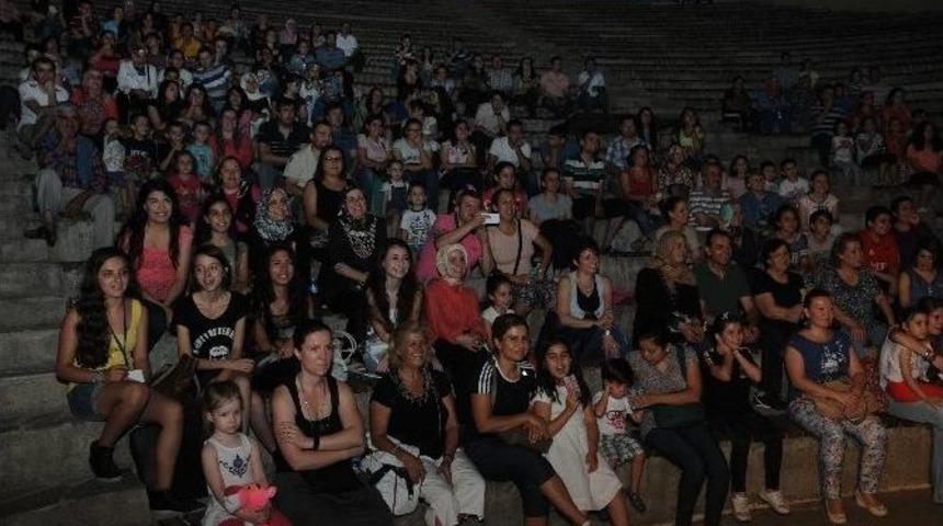 Ramazan Geceleri Niobe&rsquo;de Bir Başka G&uuml;zel