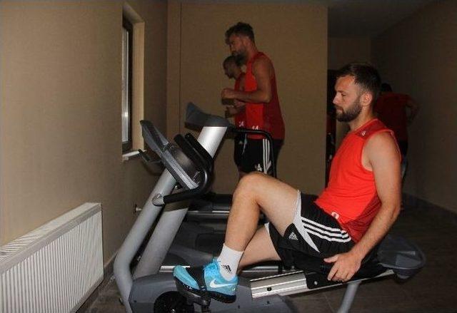 Karabükspor’da Kamp Çalışmaları Sürüyor 2