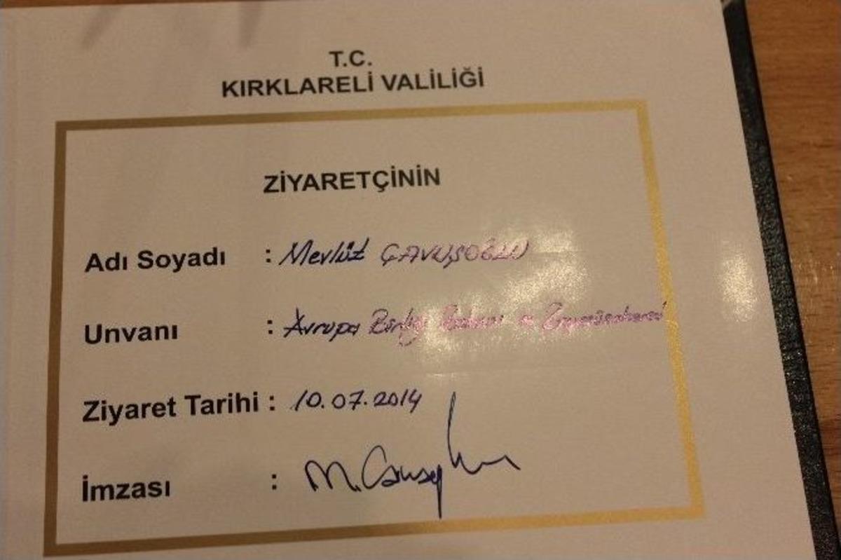 Bakan &Ccedil;avuşoğlu Kırklareli'nde