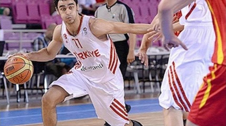 &Uuml;mit Erkekler, İkinci Tura Y&uuml;kseldi