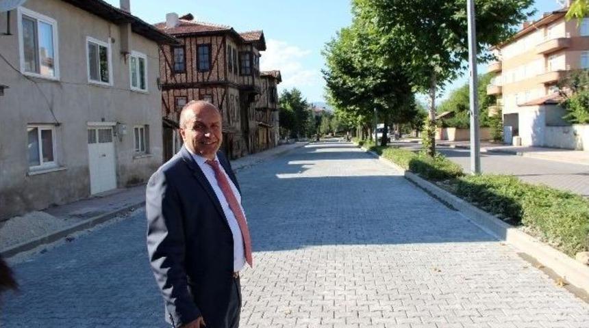 Taşk&ouml;pr&uuml; Belediyesi, Parke &Ccedil;alışmalarında Hız Kesmiyor