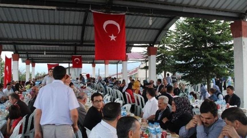 G&ouml;ksun'da Gazi Ve Şehit Yakınlarına İftar