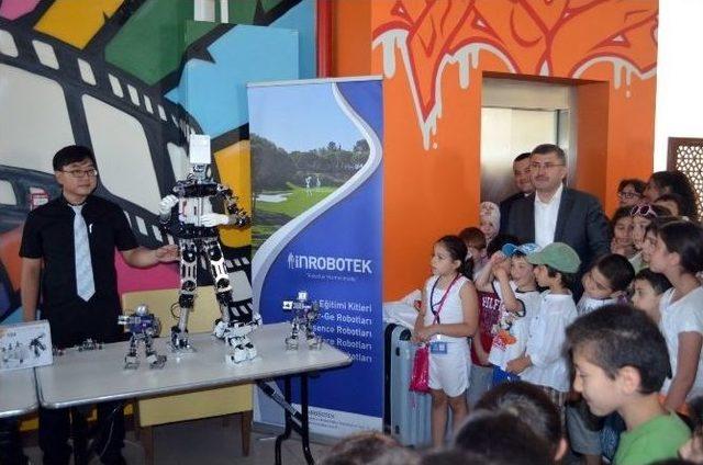 Üsküdarlı Öğrencilerin Robokids Bilim Etkinliği 1
