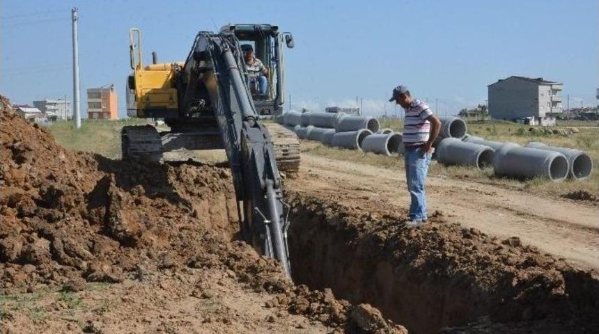 Kapaklı Belediyesi Kanalizasyon Hattı &Ccedil;ekim &Ccedil;alışmaları Devam Ediyor