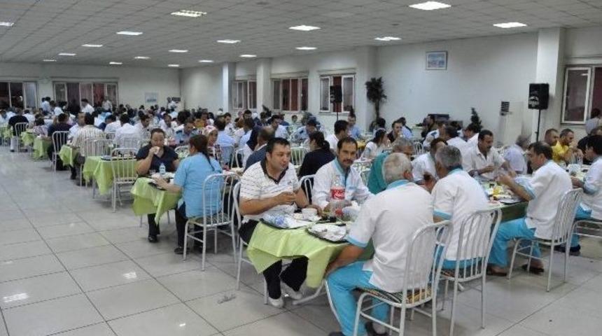 Hastane Personeli İftarda Bir Araya Geldi