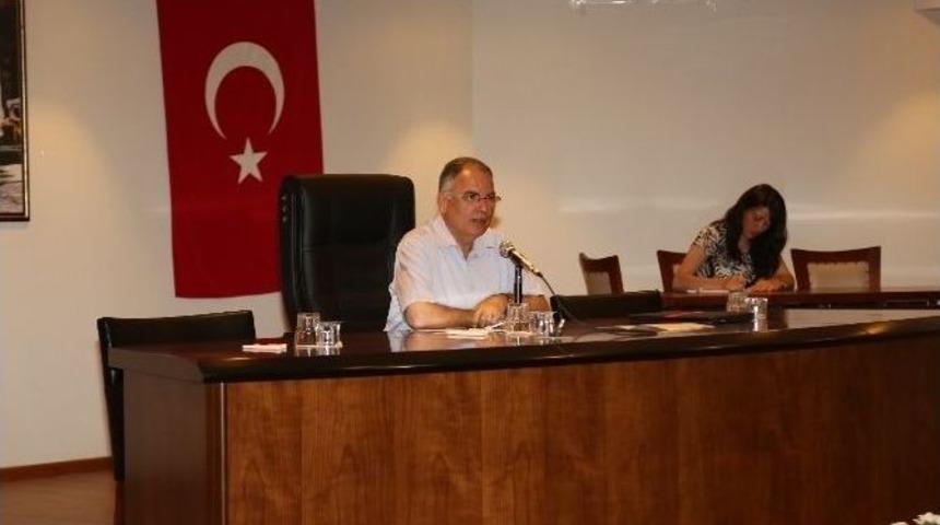 Başkan Bakıcı, Halk G&uuml;n&uuml;nde Vatandaşlarla Buluştu