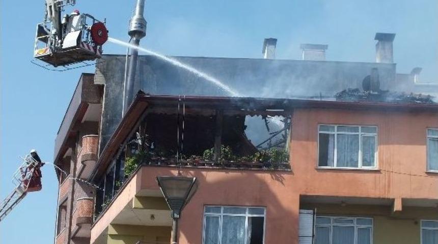Kocaeli&rsquo;de &Ccedil;atı Yangını Korkuttu