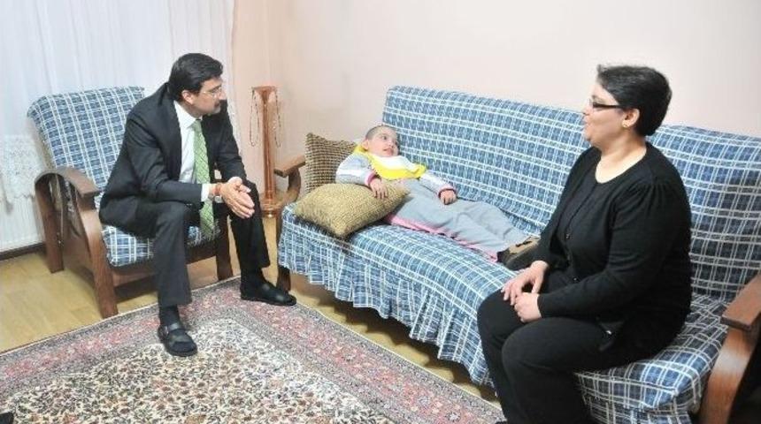 Başkan Ak: "ke&ccedil;i&ouml;ren&rsquo;de Kimseyi Yalnız Bırakmayız&rdquo;