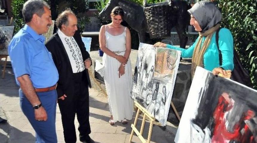 Sanata Saygı Derneği&rsquo;nden Performans Sergisi