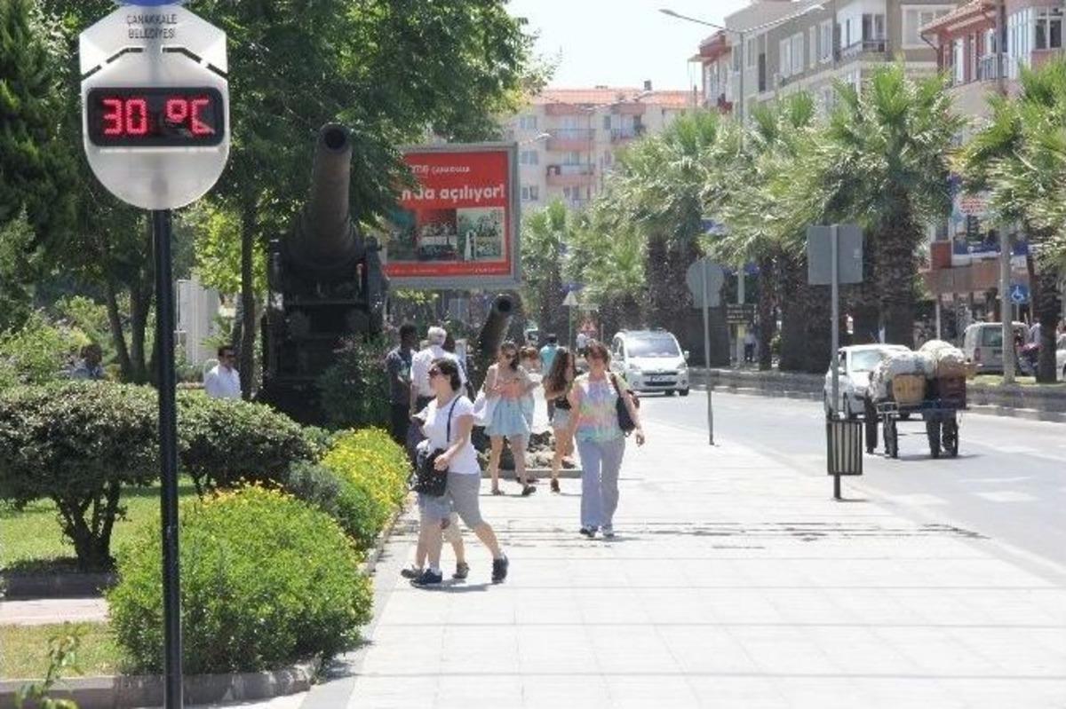 &Ccedil;&ouml;l Sıcakları Bunaltıyor