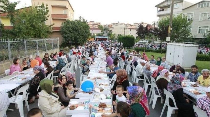 Gaziler Mahallesi Sakinleri Birlikte Oru&ccedil; A&ccedil;tı