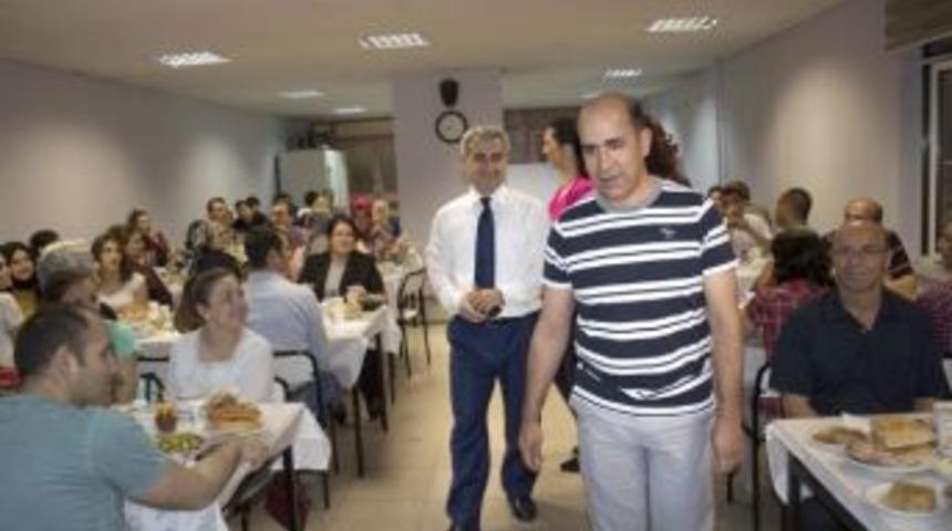 Esog&uuml; Hastanesi Başhekimliği İftar Yemeği D&uuml;zenledi