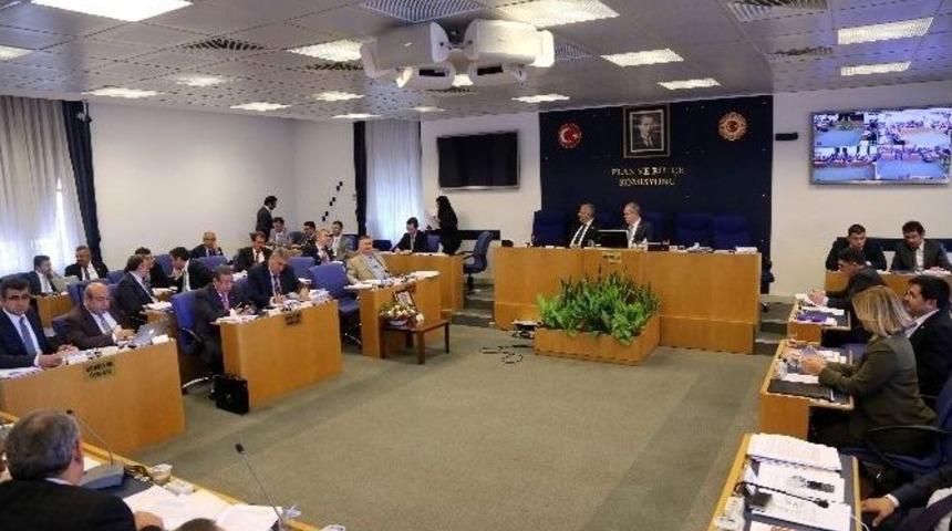 Torba Yasası&rsquo;na Demir&ouml;z Damgası